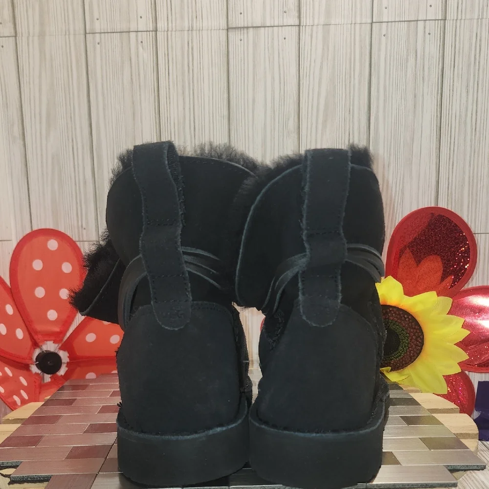 UGG‎ Esther Black Ankle Boots with Fur Trim
